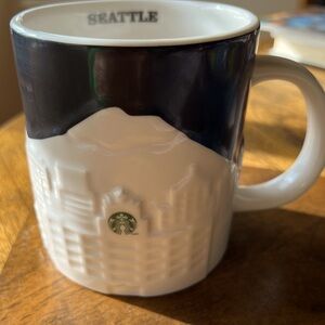 Starbucks 2012 Collector Series City Mug-Seattle